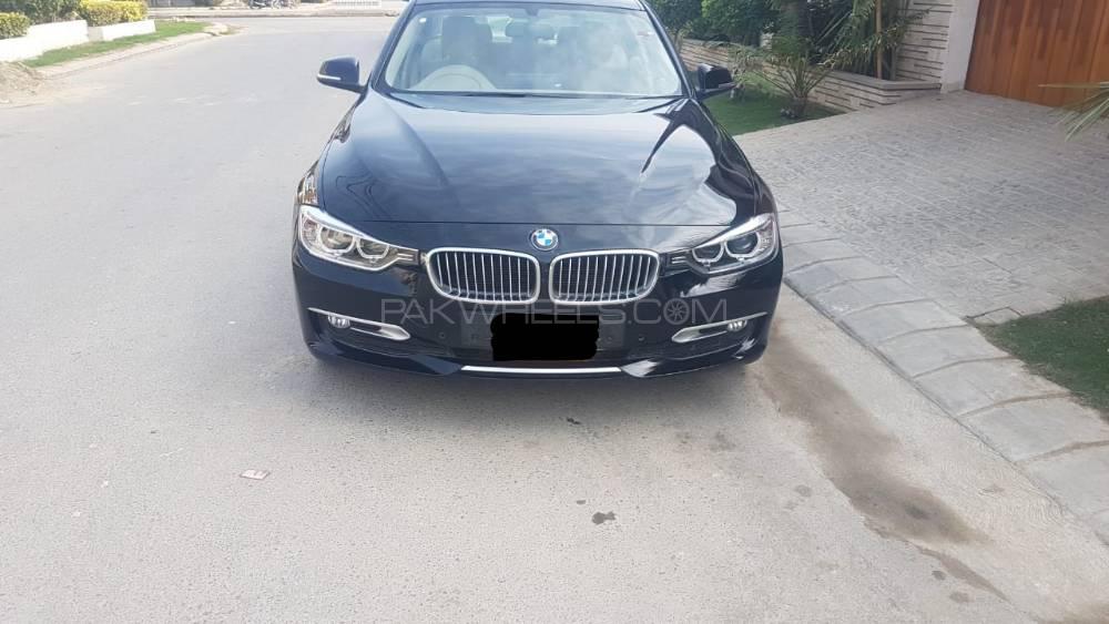 BMW 3 Series 2014 for Sale in Karachi BMW 3 Series 2014 for Sale in Karachi Image-2