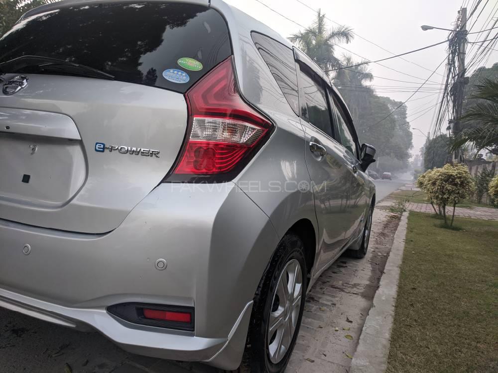 Nissan Note 2017 for Sale in Lahore Image-1