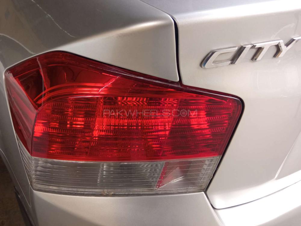 ہونڈا سٹی 2011 for Sale in لاہور ہونڈا سٹی 2011 for Sale in لاہور Image-6