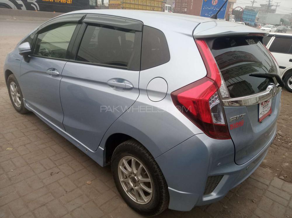 Honda Fit 2016 for Sale in Gujranwala Honda Fit 2016 for Sale in Gujranwala Image-4