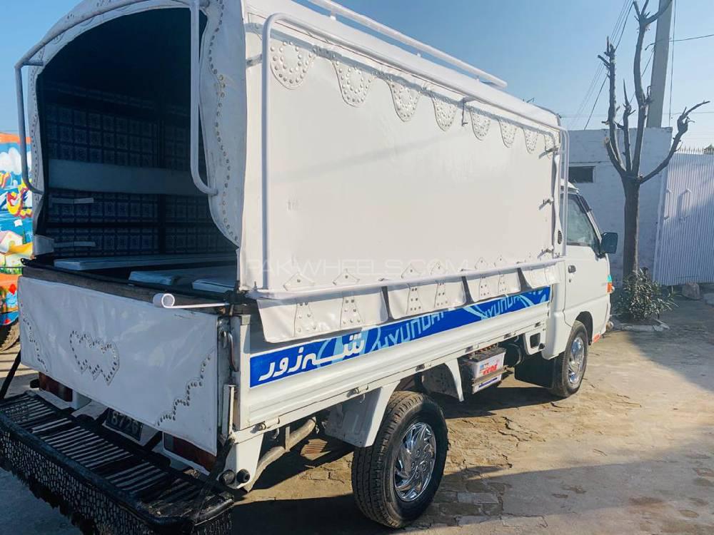 Hyundai Shehzore 2004 for Sale in Chakwal Hyundai Shehzore 2004 for Sale in Chakwal Image-11