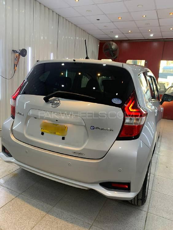 Nissan Note 2017 for Sale in Karachi Nissan Note 2017 for Sale in Karachi Image-10