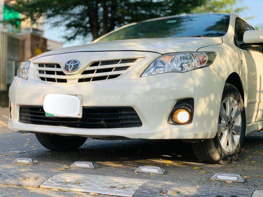 Toyota Corolla 2013 for Sale in Faisalabad Image-1