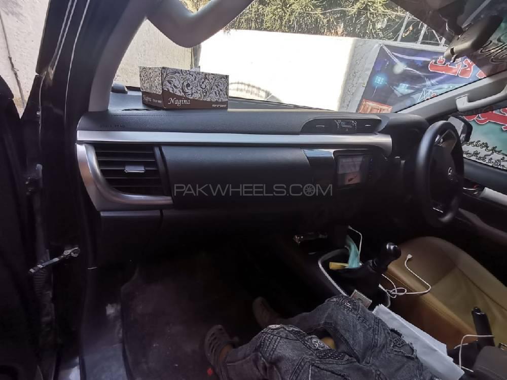 Toyota Hilux 2018 for Sale in Rawalpindi Toyota Hilux 2018 for Sale in Rawalpindi Image-6