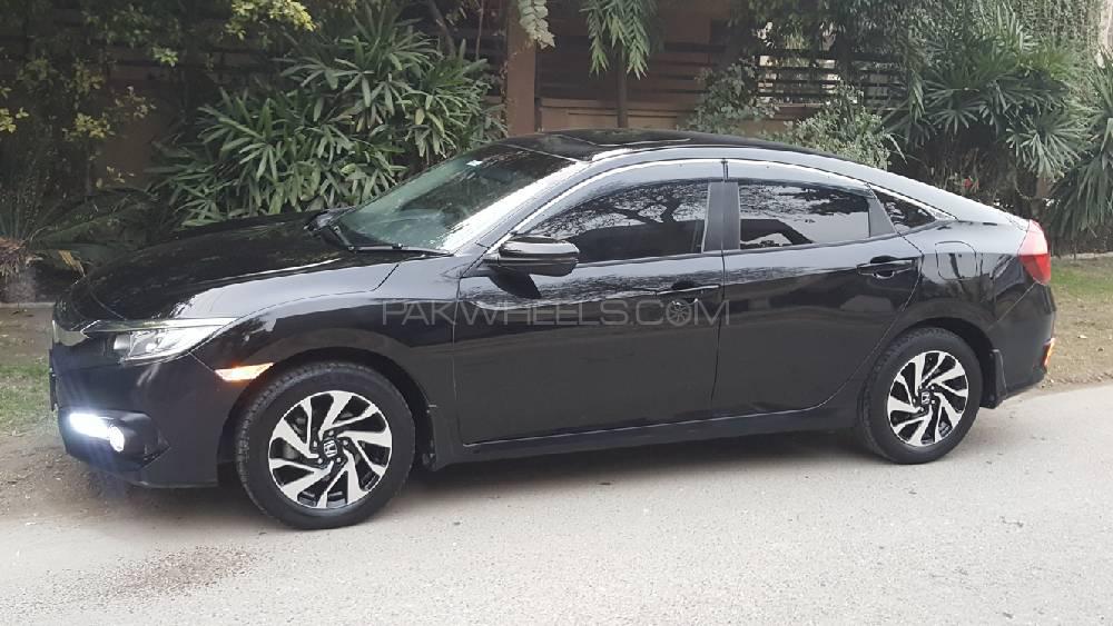 Honda Civic 2018 for Sale in Lahore Honda Civic 2018 for Sale in Lahore Image-4