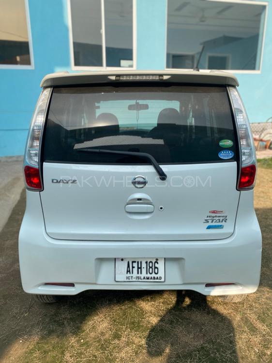 Nissan Dayz Highway Star 2013 for Sale in Peshawar Nissan Dayz Highway Star 2013 for Sale in Peshawar Image-6