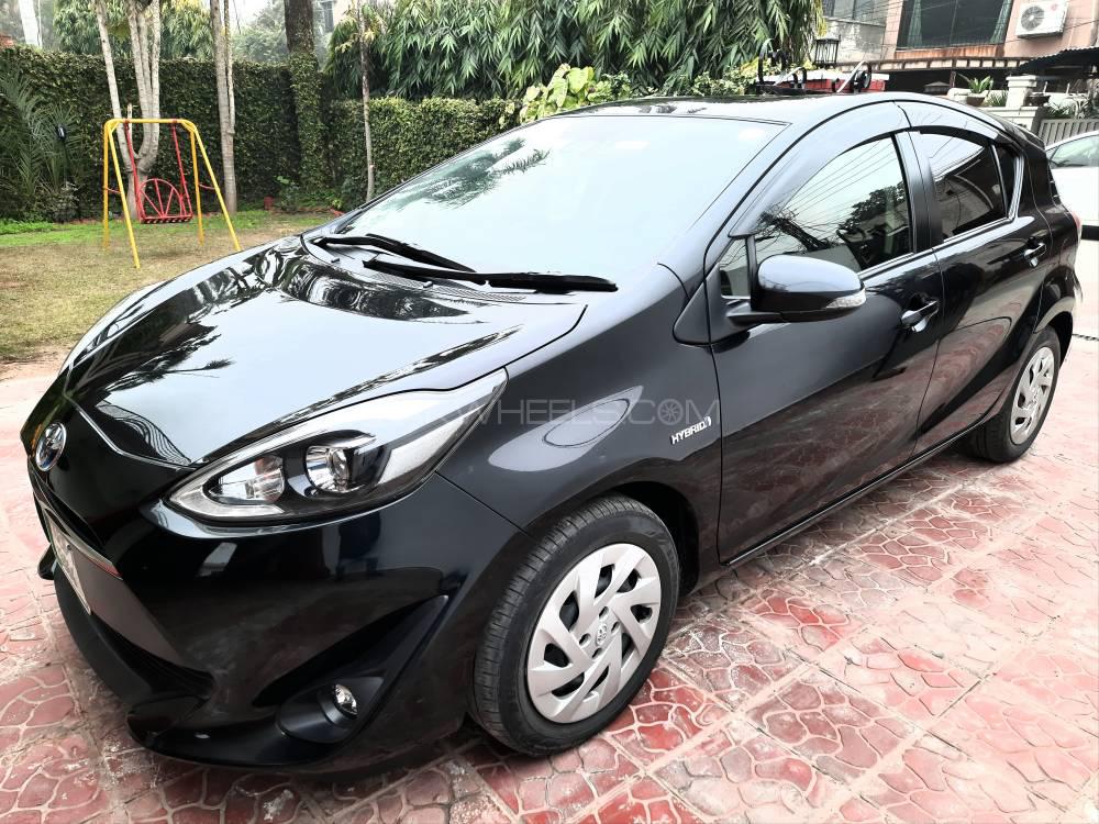 Toyota Aqua 2017 for Sale in Lahore Toyota Aqua 2017 for Sale in Lahore Image-5