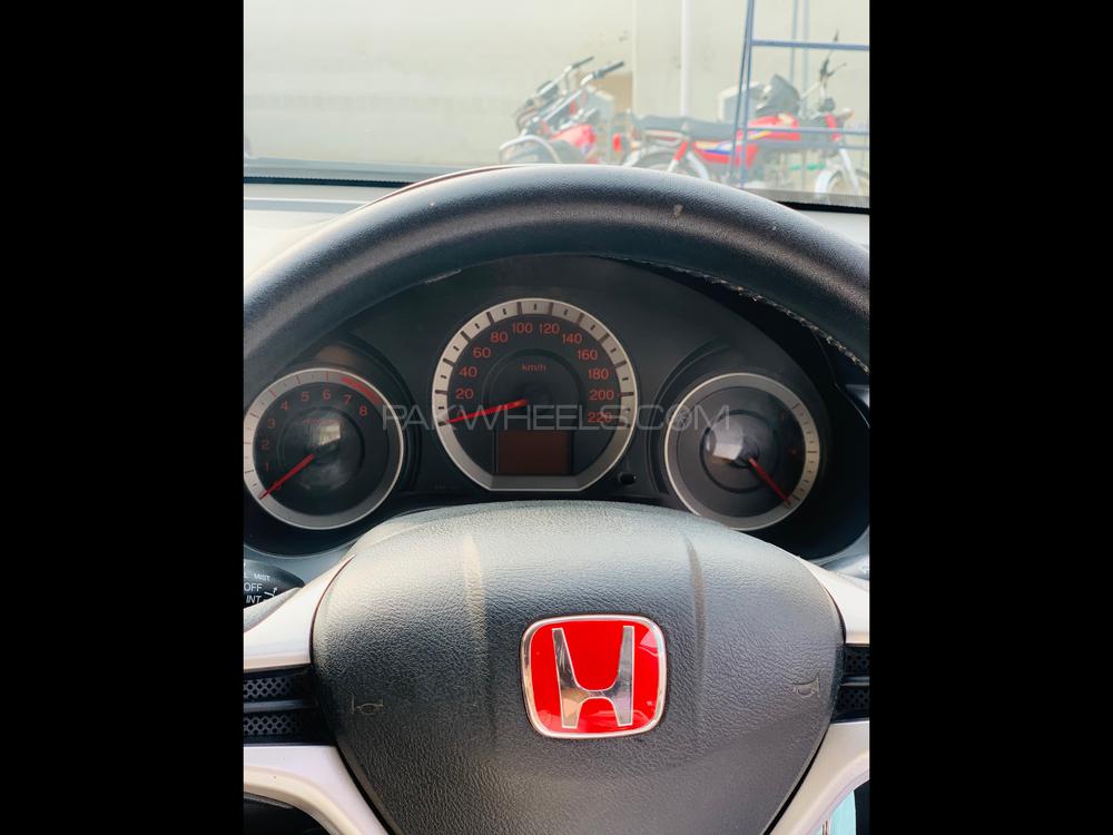 Honda City 2010 for Sale in Multan Honda City 2010 for Sale in Multan Image-6