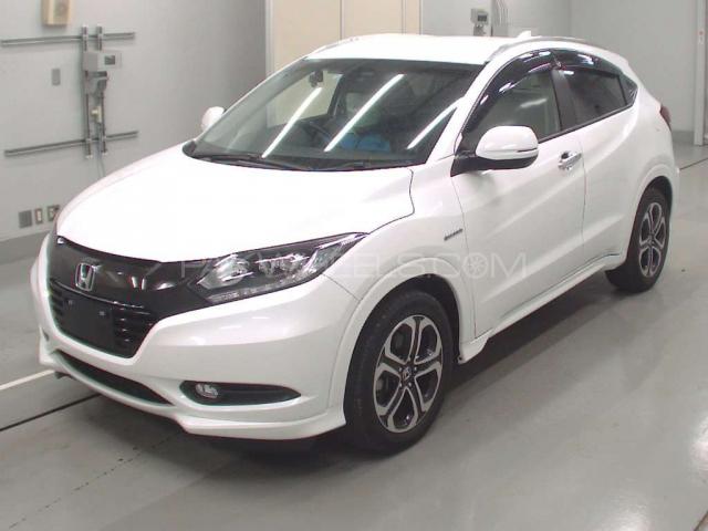 Honda Vezel 2015 for Sale in Lahore Image-1