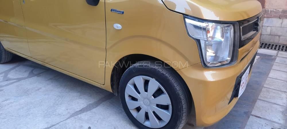 Suzuki Wagon R 2018 for Sale in Peshawar Suzuki Wagon R 2018 for Sale in Peshawar Image-2