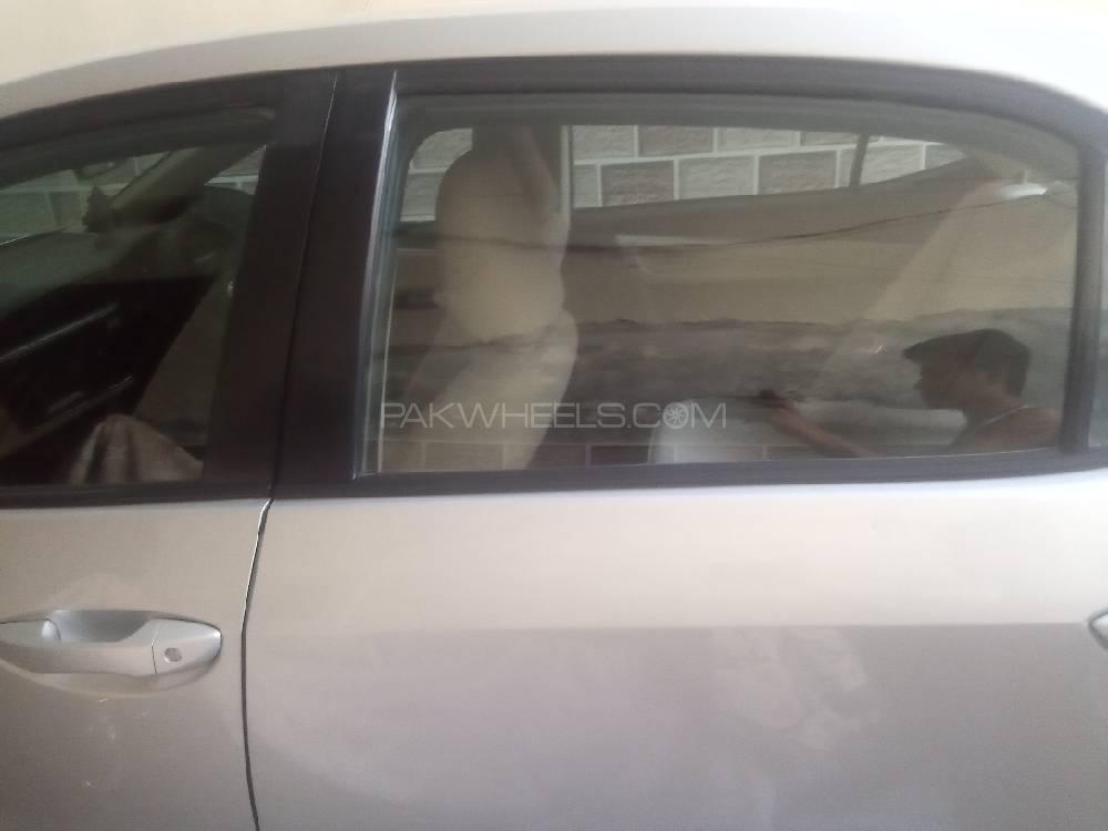 Toyota Corolla 2016 for Sale in Rawalpindi Toyota Corolla 2016 for Sale in Rawalpindi Image-12