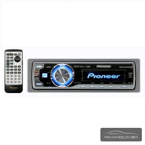 Pioneer USB CD Player for Sale Image-1