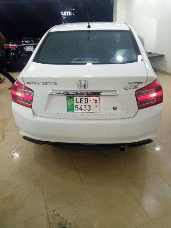 Honda City 2016 for Sale in Lahore Honda City 2016 for Sale in Lahore Image-11