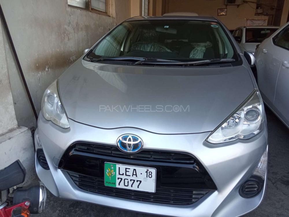 Toyota Aqua 2015 for Sale in Multan Image-1