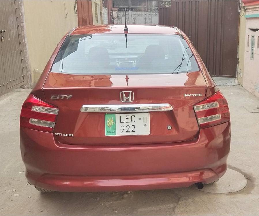 Honda City 2010 for Sale in Lahore Honda City 2010 for Sale in Lahore Image-3
