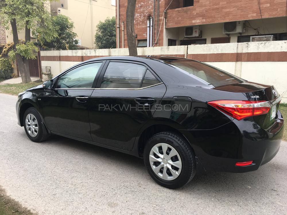 Toyota Corolla 2016 for Sale in Lahore Toyota Corolla 2016 for Sale in Lahore Image-3