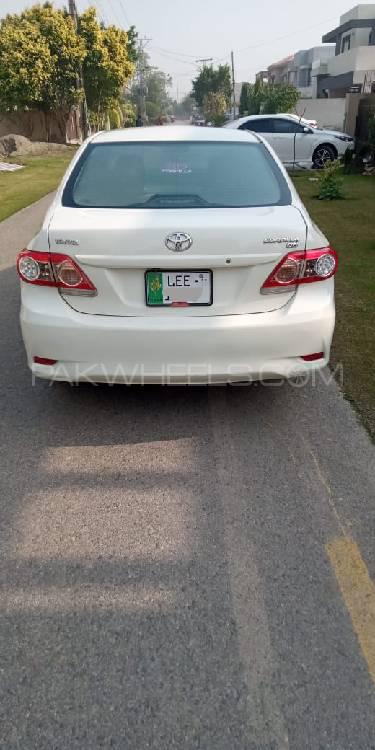 Toyota Corolla 2011 for Sale in Lahore Image-1