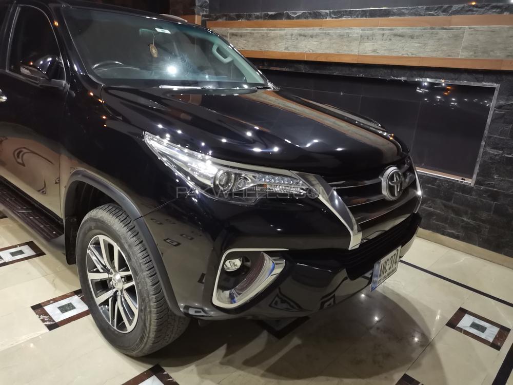 Toyota Fortuner 2019 for Sale in Gujranwala Image-1