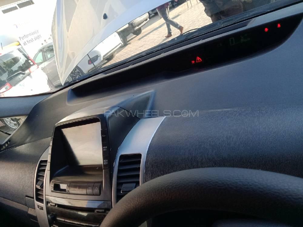 Toyota Prius 2007 for Sale in Islamabad Toyota Prius 2007 for Sale in Islamabad Image-16