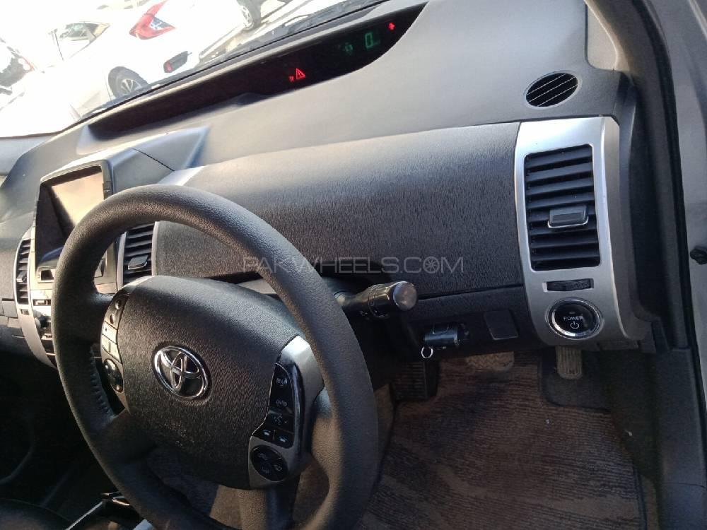 Toyota Prius 2007 for Sale in Islamabad Toyota Prius 2007 for Sale in Islamabad Image-14