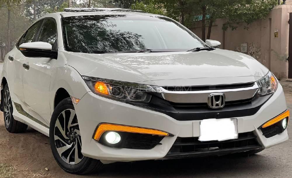 Honda Civic 2018 for Sale in Lahore Honda Civic 2018 for Sale in Lahore Image-5
