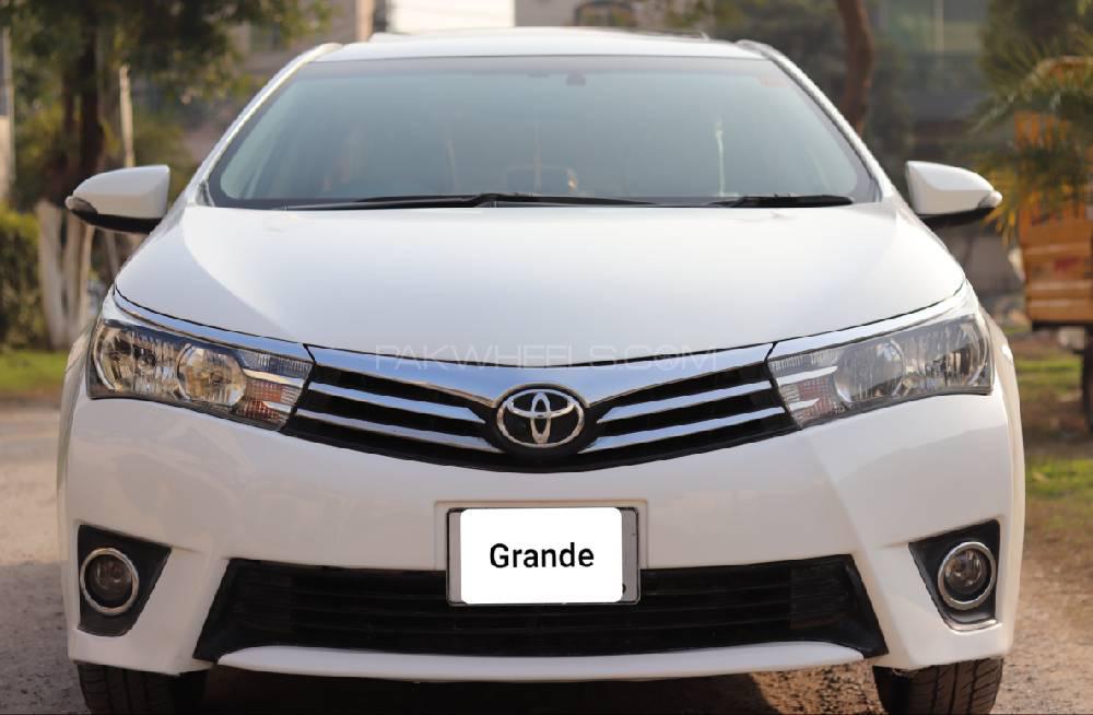 Toyota Corolla 2017 for Sale in Sialkot Image-1