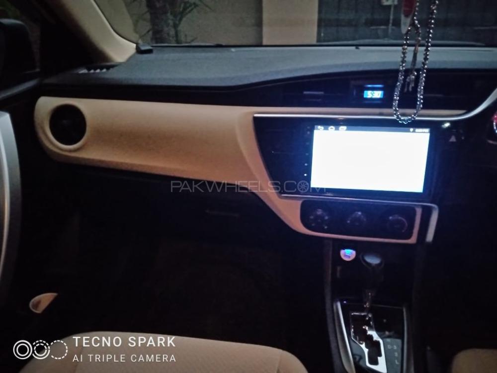 Toyota Corolla 2017 for Sale in Lahore Toyota Corolla 2017 for Sale in Lahore Image-7