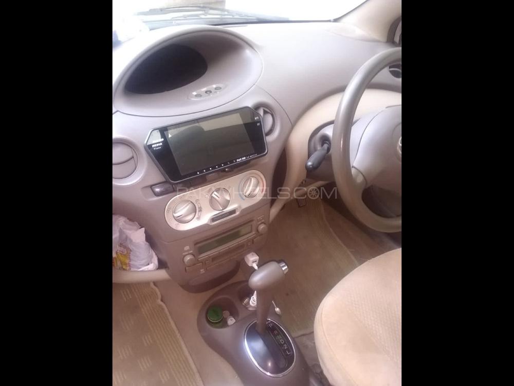 Toyota Platz 2004 for Sale in Karachi Toyota Platz 2004 for Sale in Karachi Image-9
