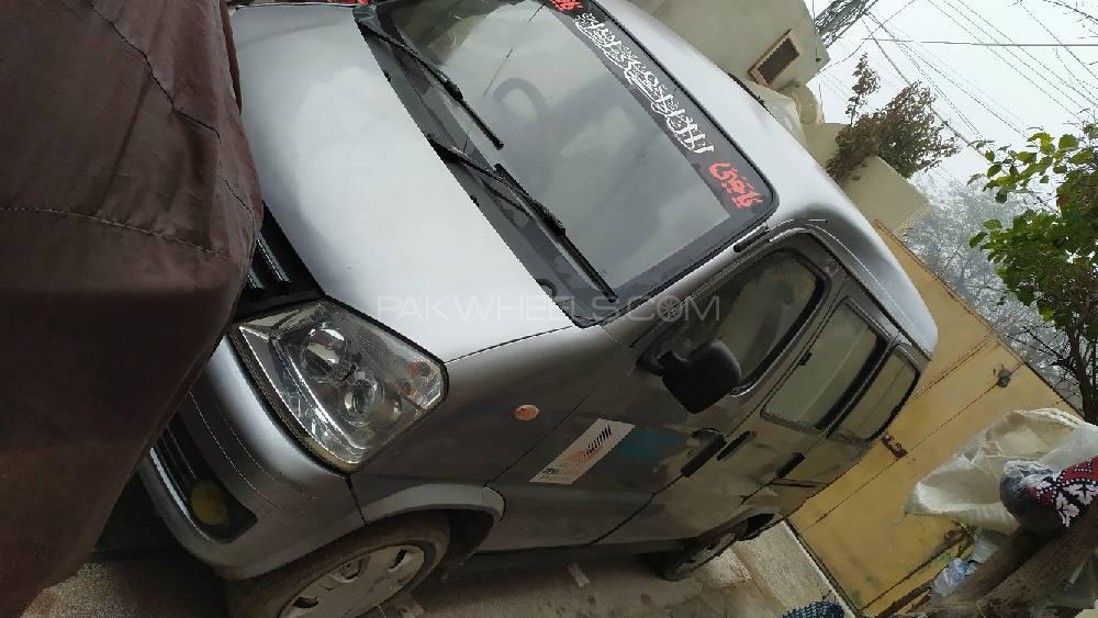 FAW X-PV 2018 for Sale in Muzaffar Gargh FAW X-PV 2018 for Sale in Muzaffar Gargh Image-17