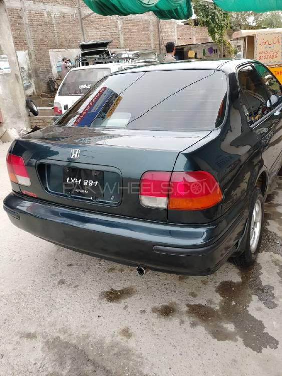 Honda Civic 1998 for Sale in Peshawar Honda Civic 1998 for Sale in Peshawar Image-6