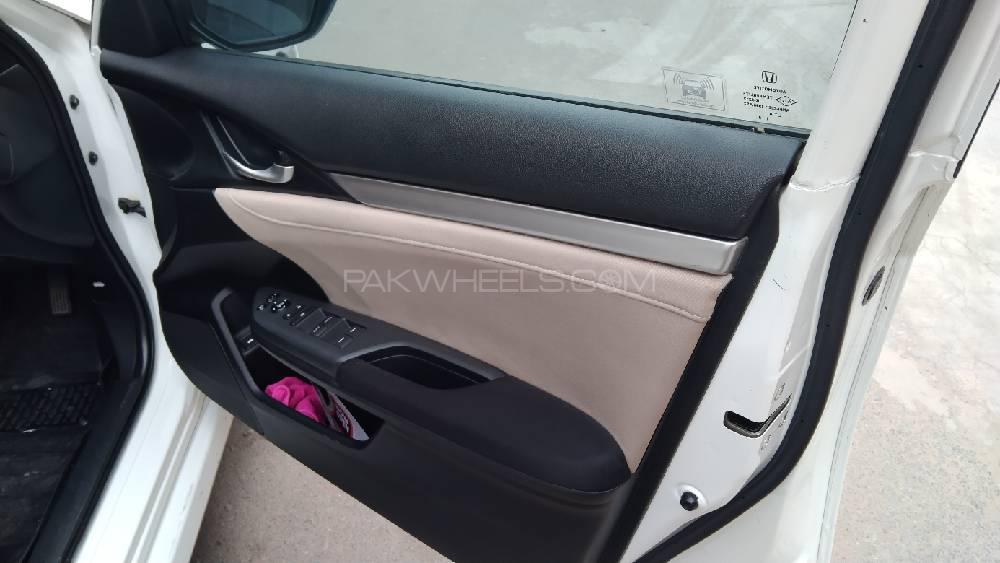 Honda Civic 2018 for Sale in Lahore Honda Civic 2018 for Sale in Lahore Image-6