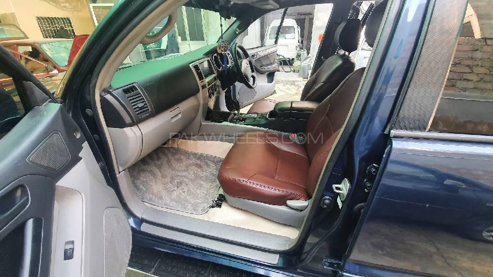 Toyota Surf 2004 for Sale in Karachi Toyota Surf 2004 for Sale in Karachi Image-8