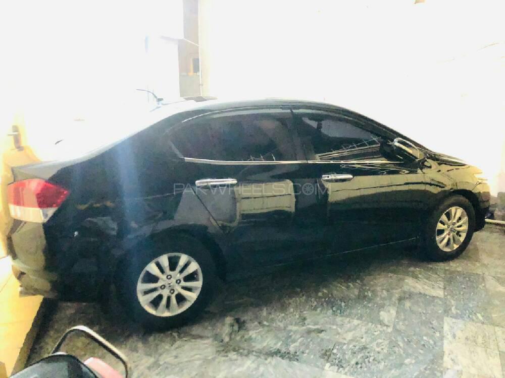 Honda City 2014 for Sale in Faisalabad Image-1