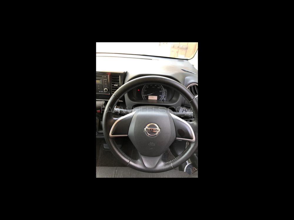 Nissan Roox 2016 for Sale in Karachi Nissan Roox 2016 for Sale in Karachi Image-4