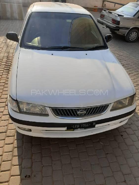 Nissan Sunny 2000 for Sale in Peshawar Image-1