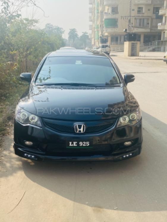 Honda Civic 2011 for Sale in Peshawar Image-1