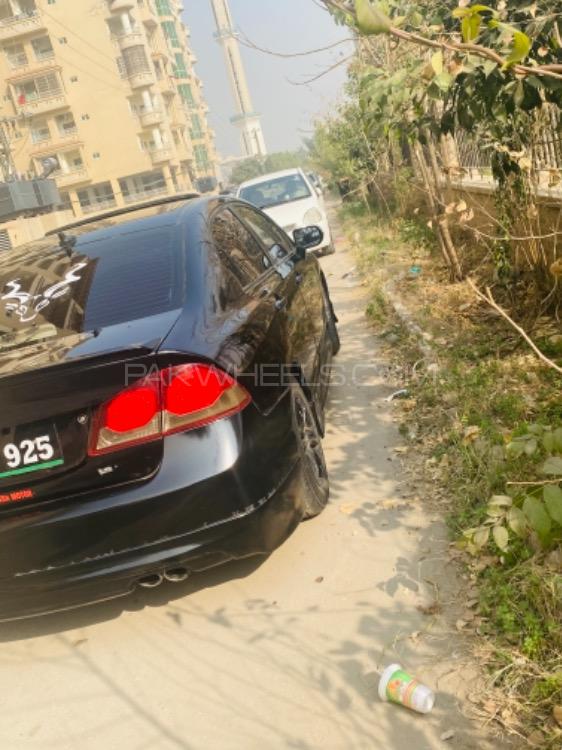 Honda Civic 2011 for Sale in Peshawar Honda Civic 2011 for Sale in Peshawar Image-6