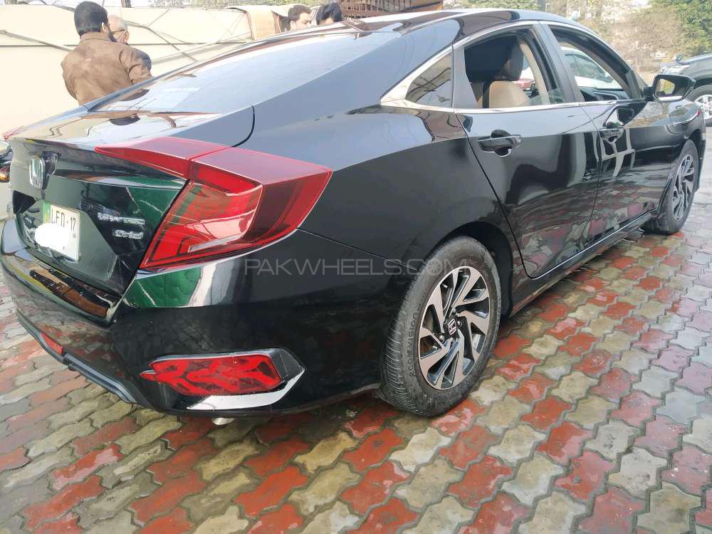 Honda Civic 2017 for Sale in Lahore Honda Civic 2017 for Sale in Lahore Image-22