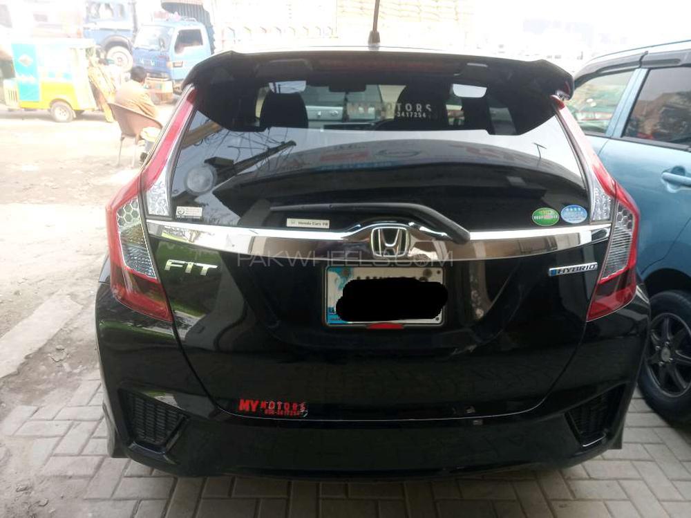 Honda Fit 2015 for Sale in Gujranwala Honda Fit 2015 for Sale in Gujranwala Image-4
