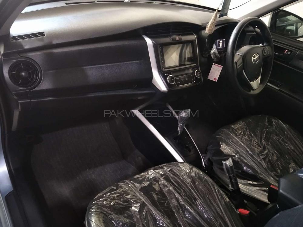 Toyota Corolla Fielder 2015 for Sale in Karachi Toyota Corolla Fielder 2015 for Sale in Karachi Image-2