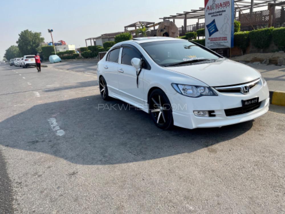 Honda Civic - 2012  Honda Civic - 2012  Image-4