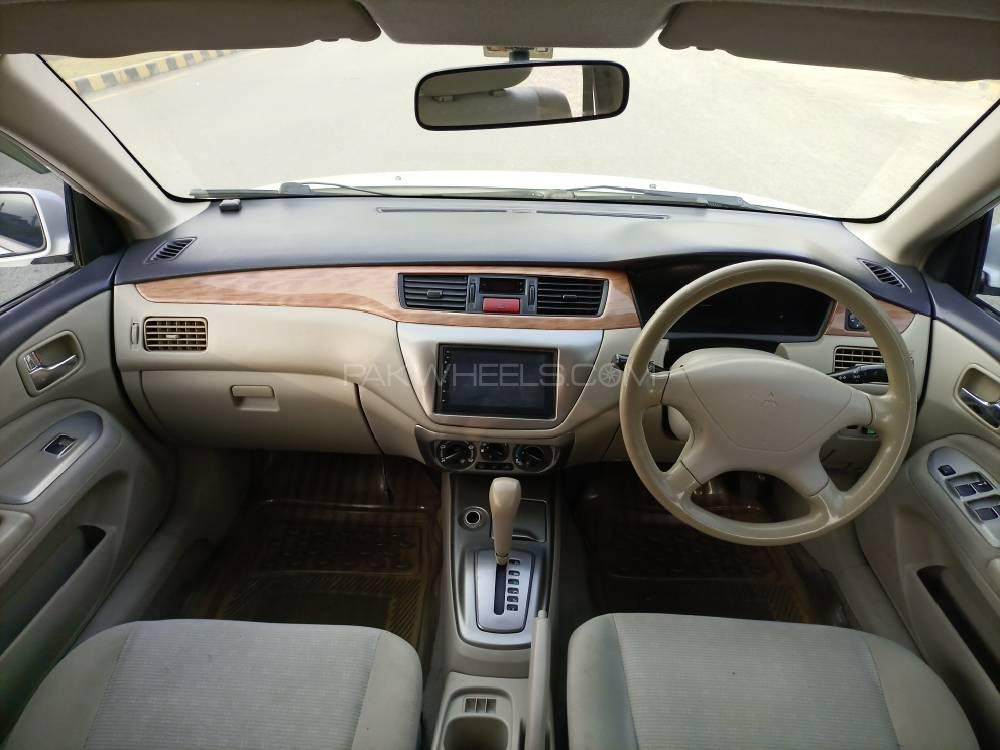 مٹسوبیشی لینسر 2005 for Sale in لاہور مٹسوبیشی لینسر 2005 for Sale in لاہور Image-10
