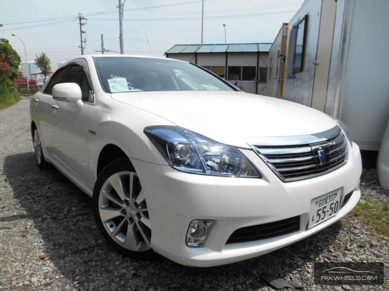 Toyota Crown 2011 for Sale in Karachi Image-1