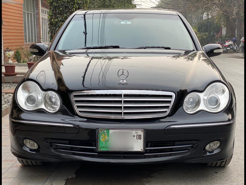 Mercedes Benz C Class 2005 for Sale in Lahore Image-1