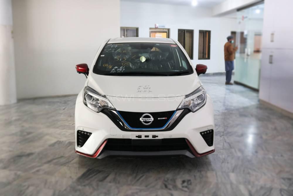 Nissan Note 2017 for Sale in Lahore Image-1