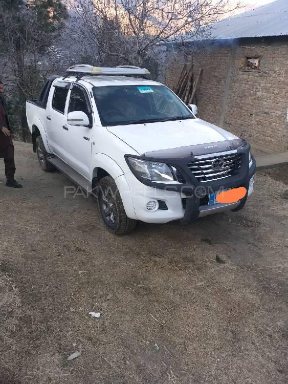 Toyota Hilux 2009 for Sale in Abbottabad Image-1