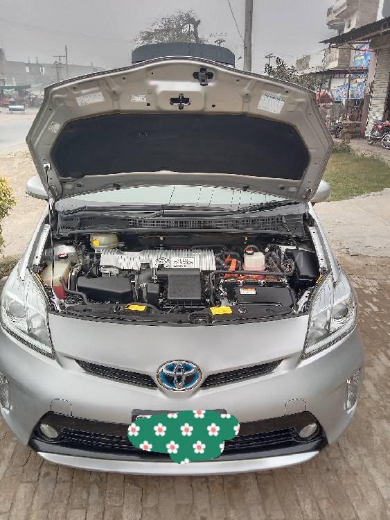 ٹویوٹا پریوس 2014 for Sale in وہاڑی ٹویوٹا پریوس 2014 for Sale in وہاڑی Image-7