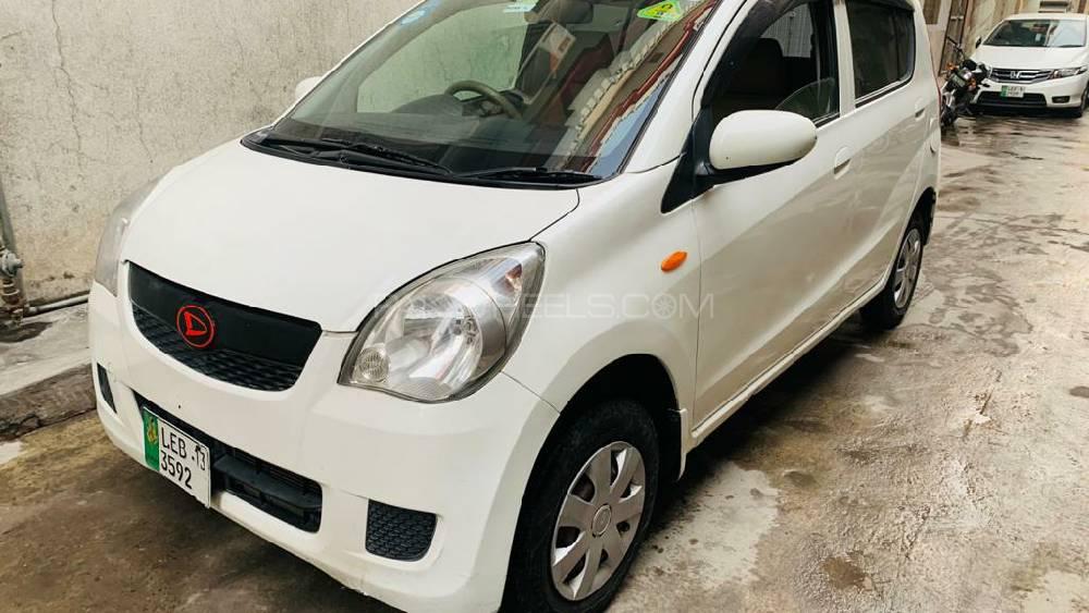 Daihatsu mira 2009 год