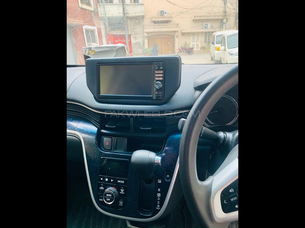 Daihatsu Move 2016 for Sale in Faisalabad Daihatsu Move 2016 for Sale in Faisalabad Image-7