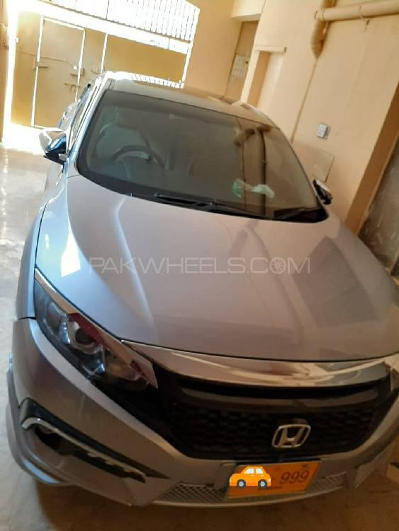 Honda Civic 2018 for Sale in Karachi Honda Civic 2018 for Sale in Karachi Image-2